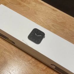 Apple Watch Series 5