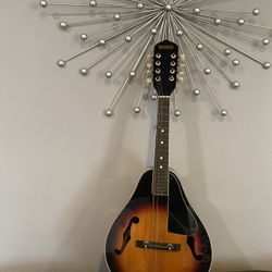 VINTAGE GLOBAL MANDOLIN