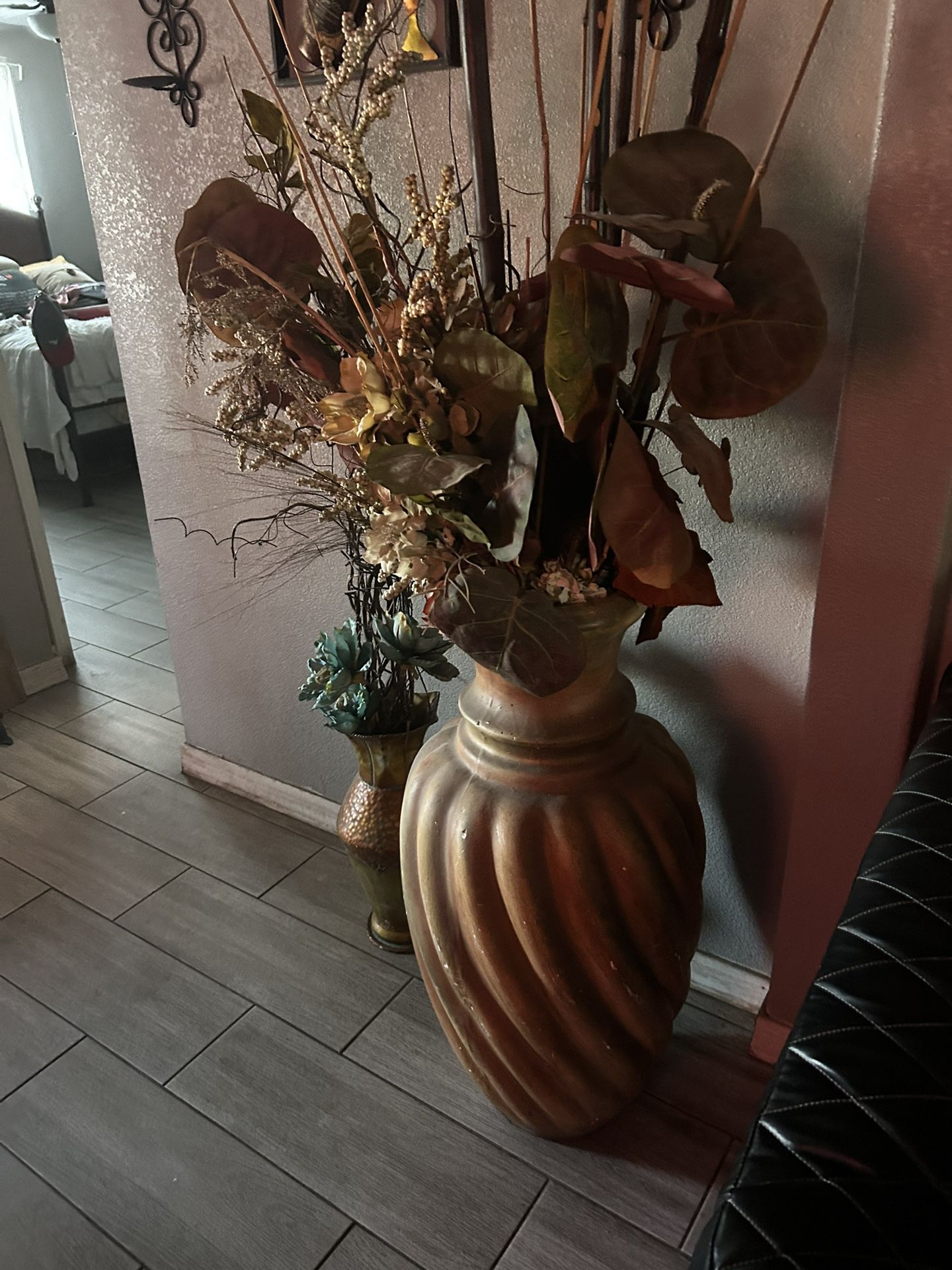 Vases And Candiles
