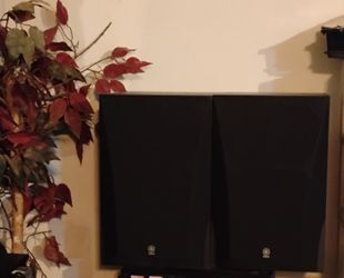 Yamaha Speakers