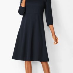 Talbots 6 P petite navy blue ponte fit & flare dress