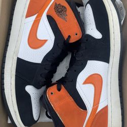 Jordan 1 Mid Backboard 