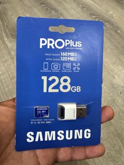 Samsung PRO Plus (2021) 128GB MicroSDXC UHS-I Memory Card (with USB Card Reader)