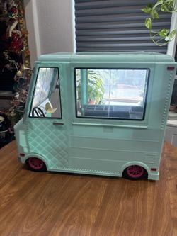 Our Generation 18” Doll Ice Cream Truck With accessories