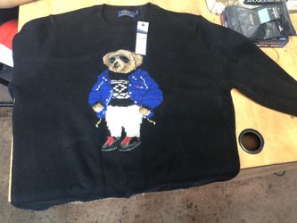 Men’s Polo Sweater.