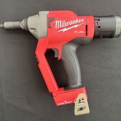 Milwaukee M18 FUEL ONE-KEY 18-Volt Lithium-Ion Cordless Rivet Tool (Tool-Only)