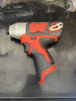 M12 Impact Driver