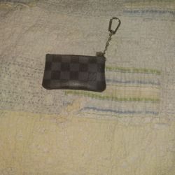 Lv Keychain Pouch 