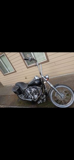 Stage 2 - 2002 Harley Davidson Deuce Soft Tail with Screaming Eagles
