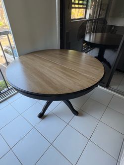 Free table