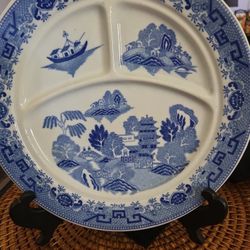 Vtg/Antique Rimmed Divided Blue Willow Restaurant Ware Plate 