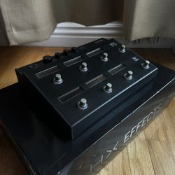 Line 6 HX Effects Guitar Multi-effects Floor Processor