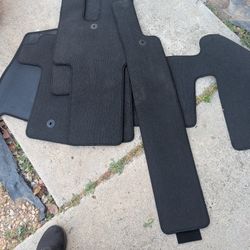 2026 Kia Carnival Hybrid 8 Passenger Factory Carpeted Floor Mats