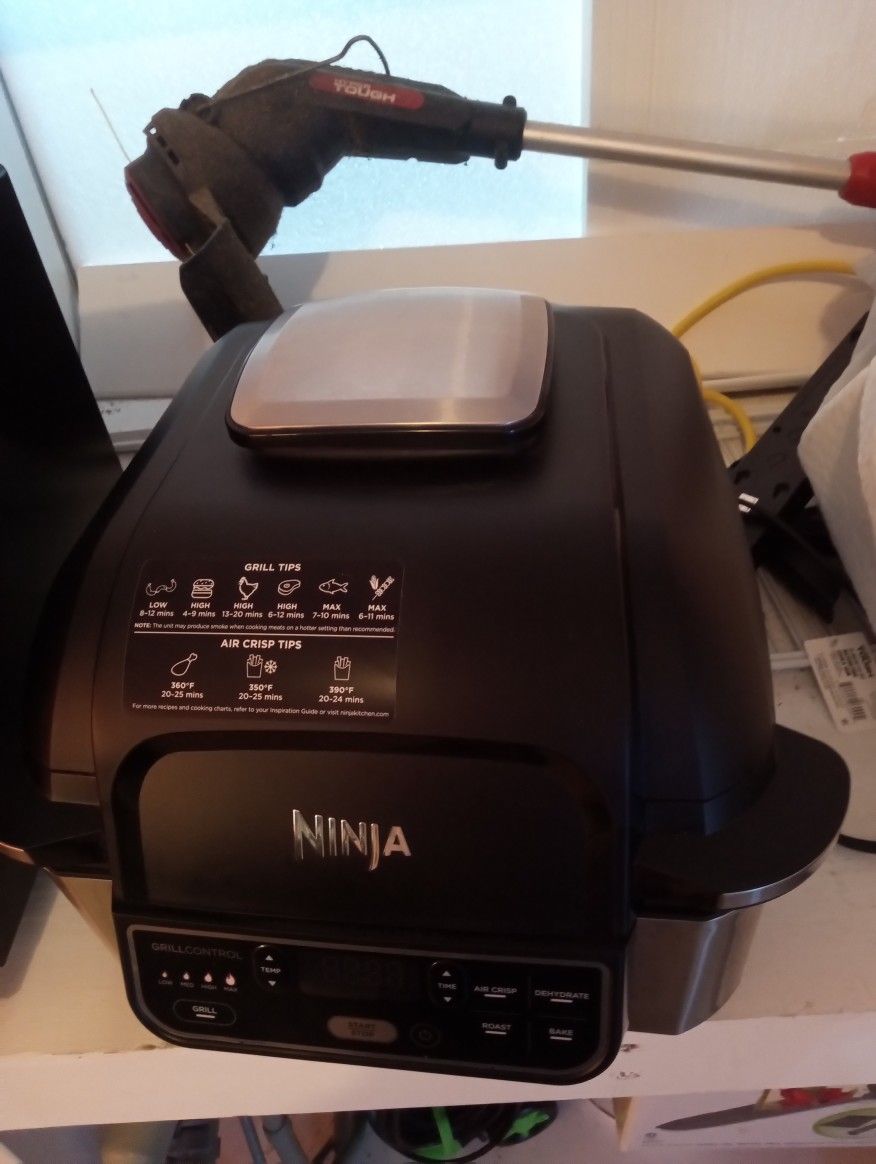 Ninja Foodi 5 In 1 Indoor Grill 4 QT Air Fryer