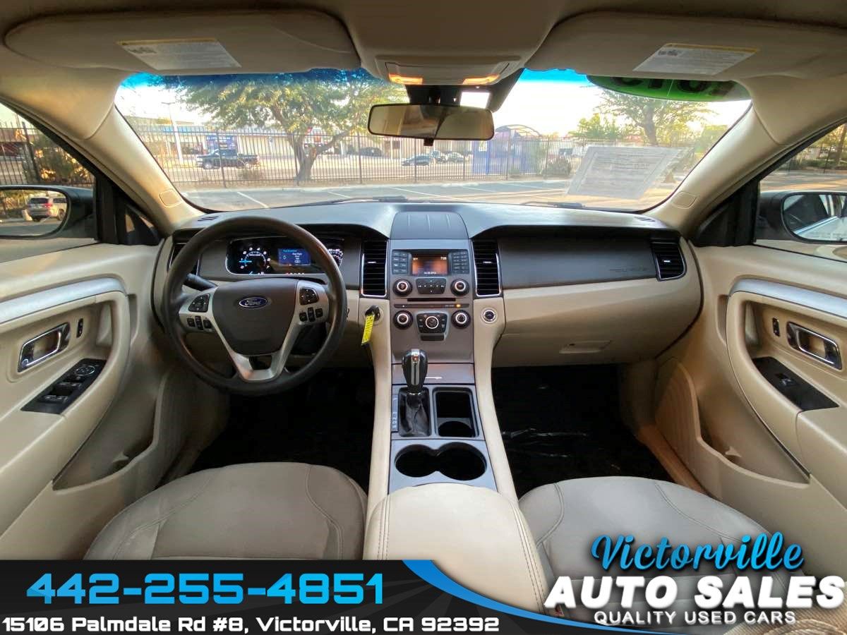 2015 Ford Taurus