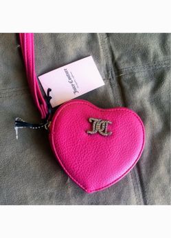 NWT JUICY Leather Heart Wristlet