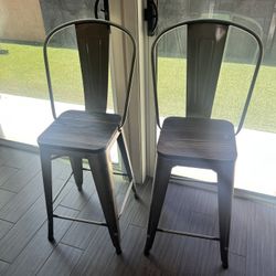 Bar Stools 