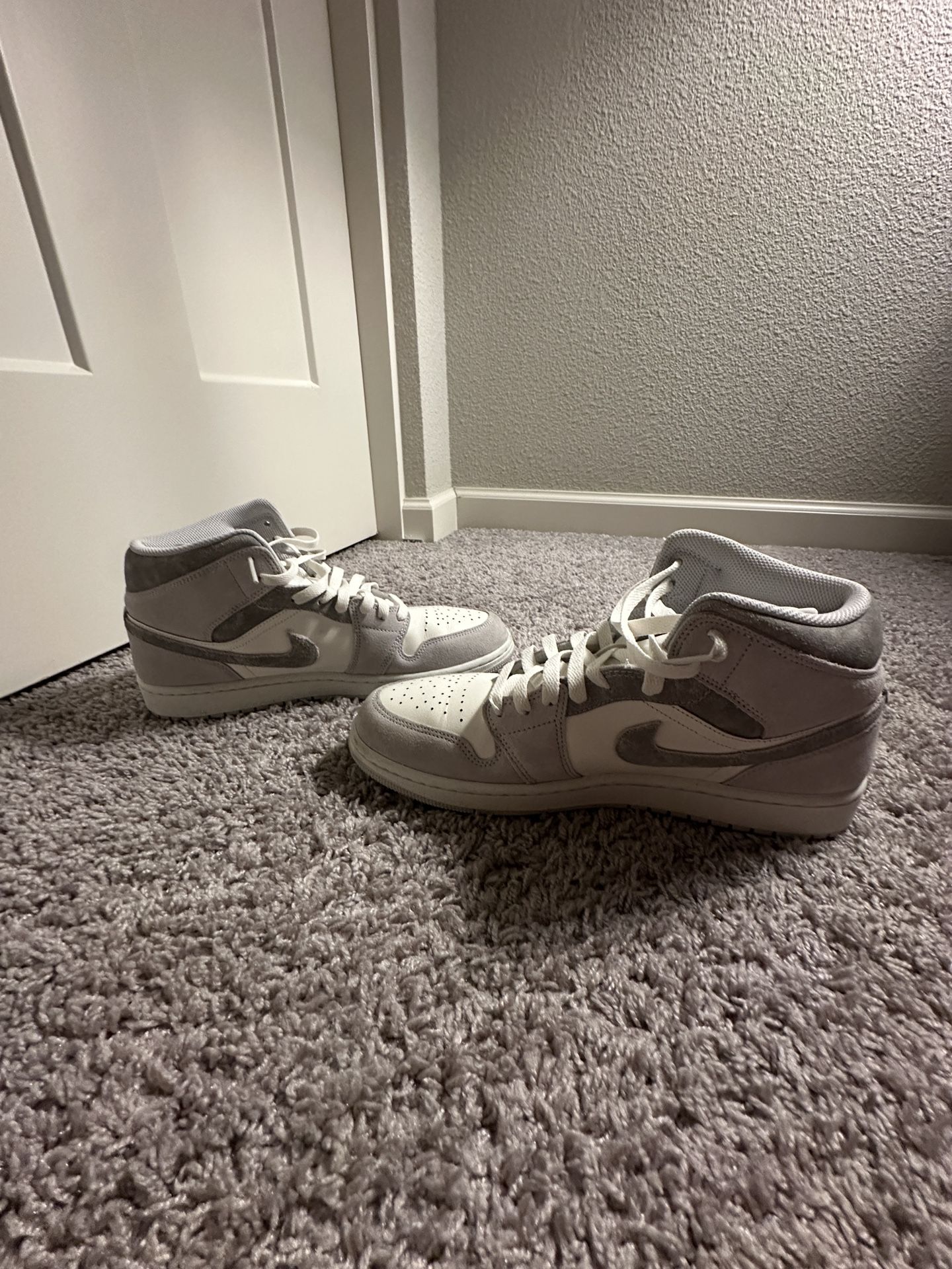 Air Jordan 1 Smoke Grey size 10