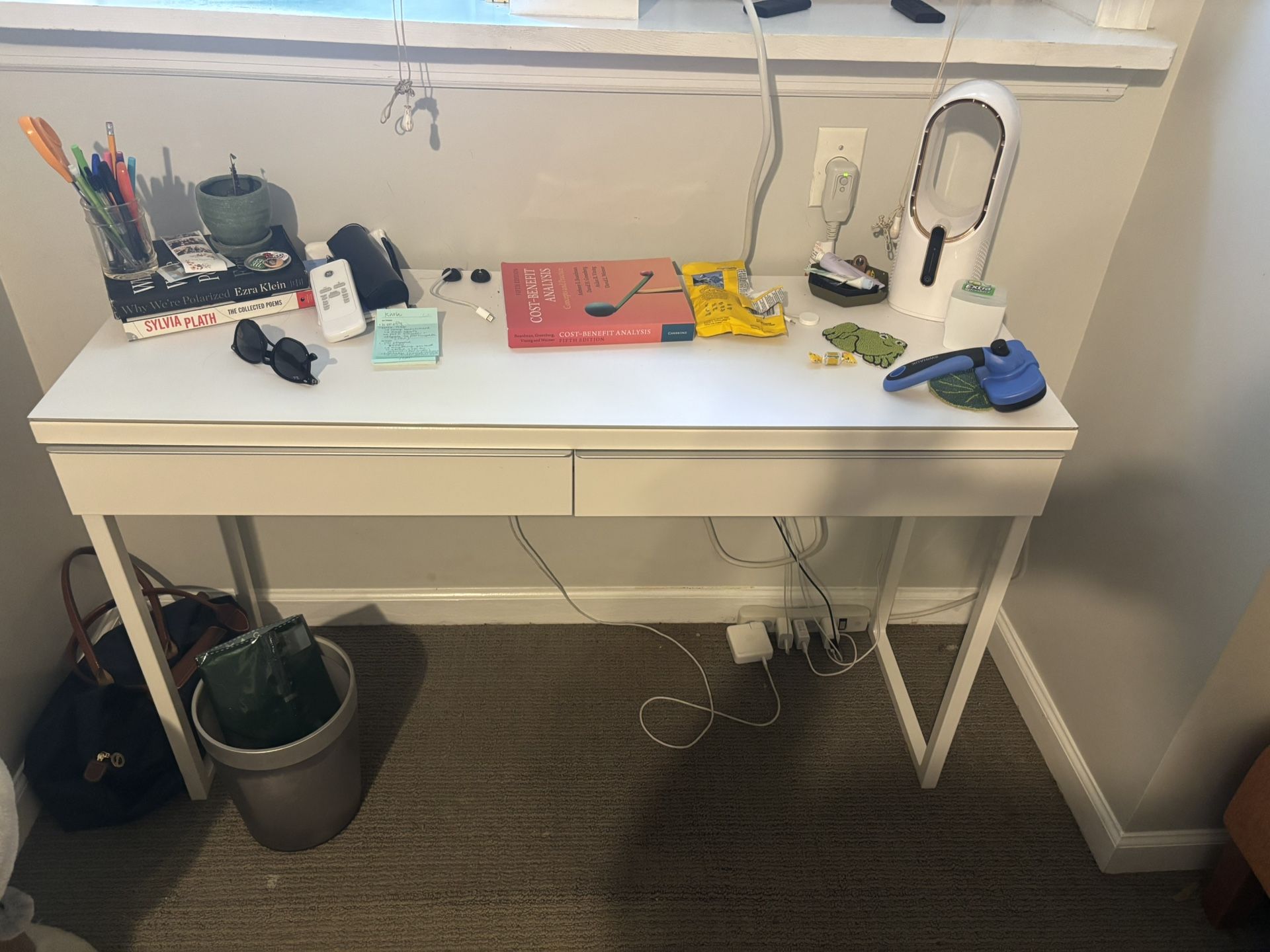 White Desk With Drawers