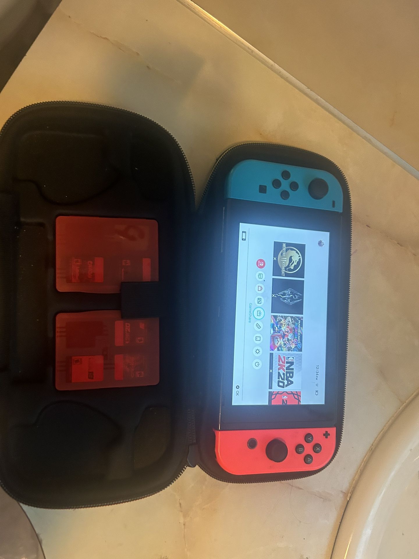Nintendo Switch
