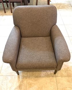 Used west elm arm chair