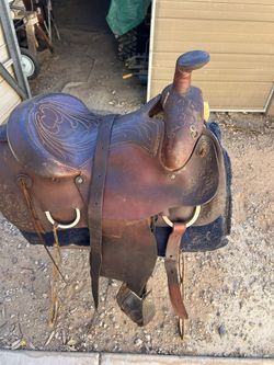 Texas Saddlery Roping Saddle