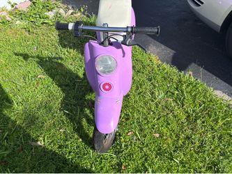 Motorized scooter