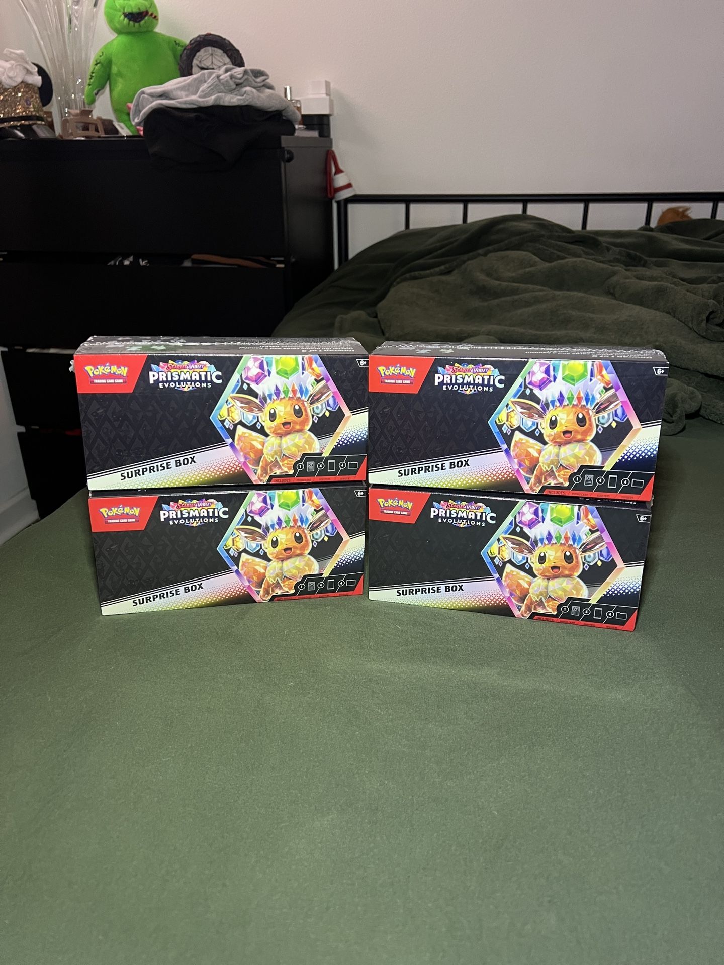 Pokemon Prismatic Evolution Surprise Box