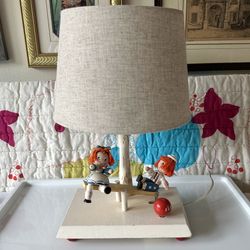 vintage 1979 raggedy ann & andy musical (sankyo japan music box ~ so cool) & robotic accent lamp