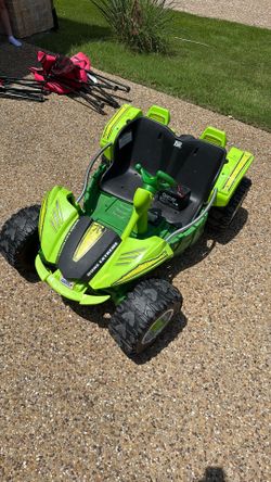 Power Wheels Working With Battery And Charger