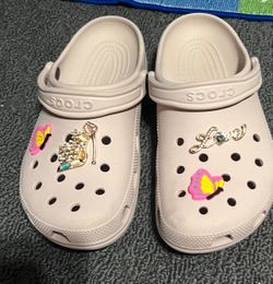 Crocs 8