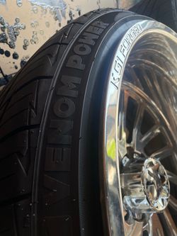 26x14 KG1 forged wheels with 33” street tires