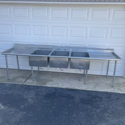 124x34 3 Compartment Stainless Steel Sink