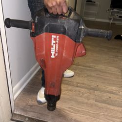 martillo demoledor eléctrico Hilti TE 2000-AVR