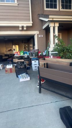Garage sale Today 7/26/26!@ 8:00 am