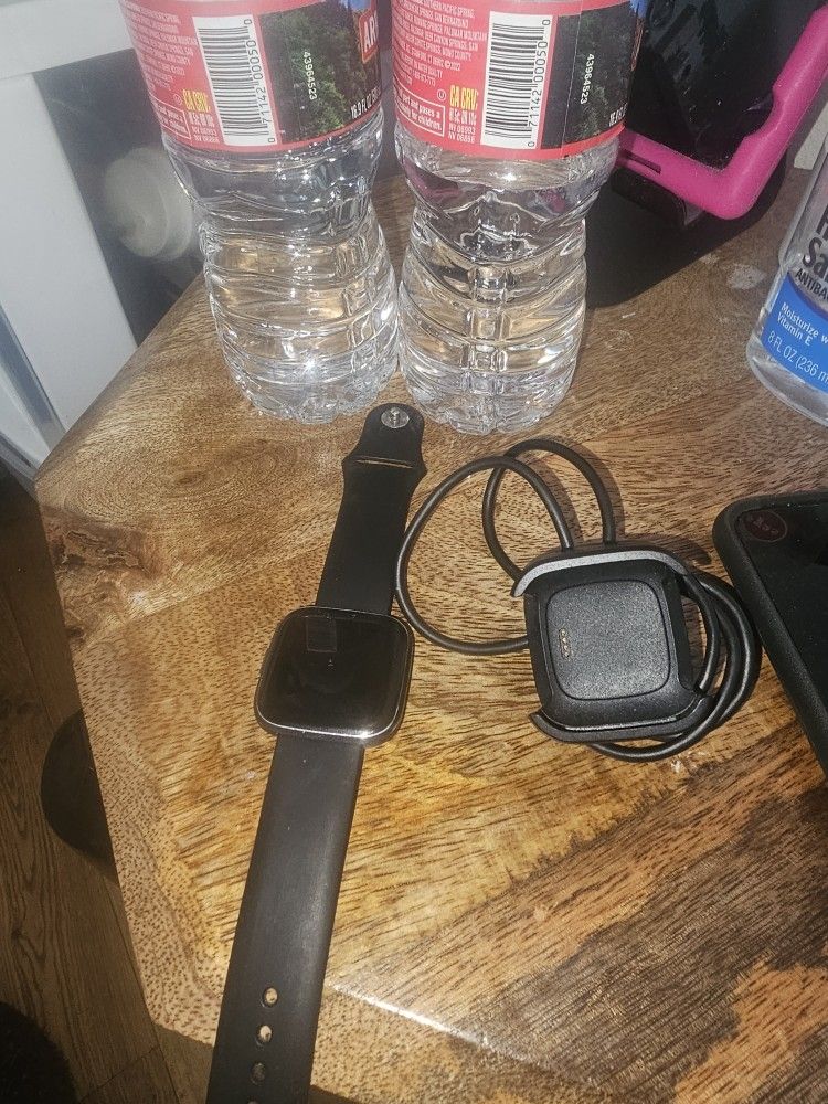 Fitbit Versa 2. Price Is Form No Lower. Has Extra Bands