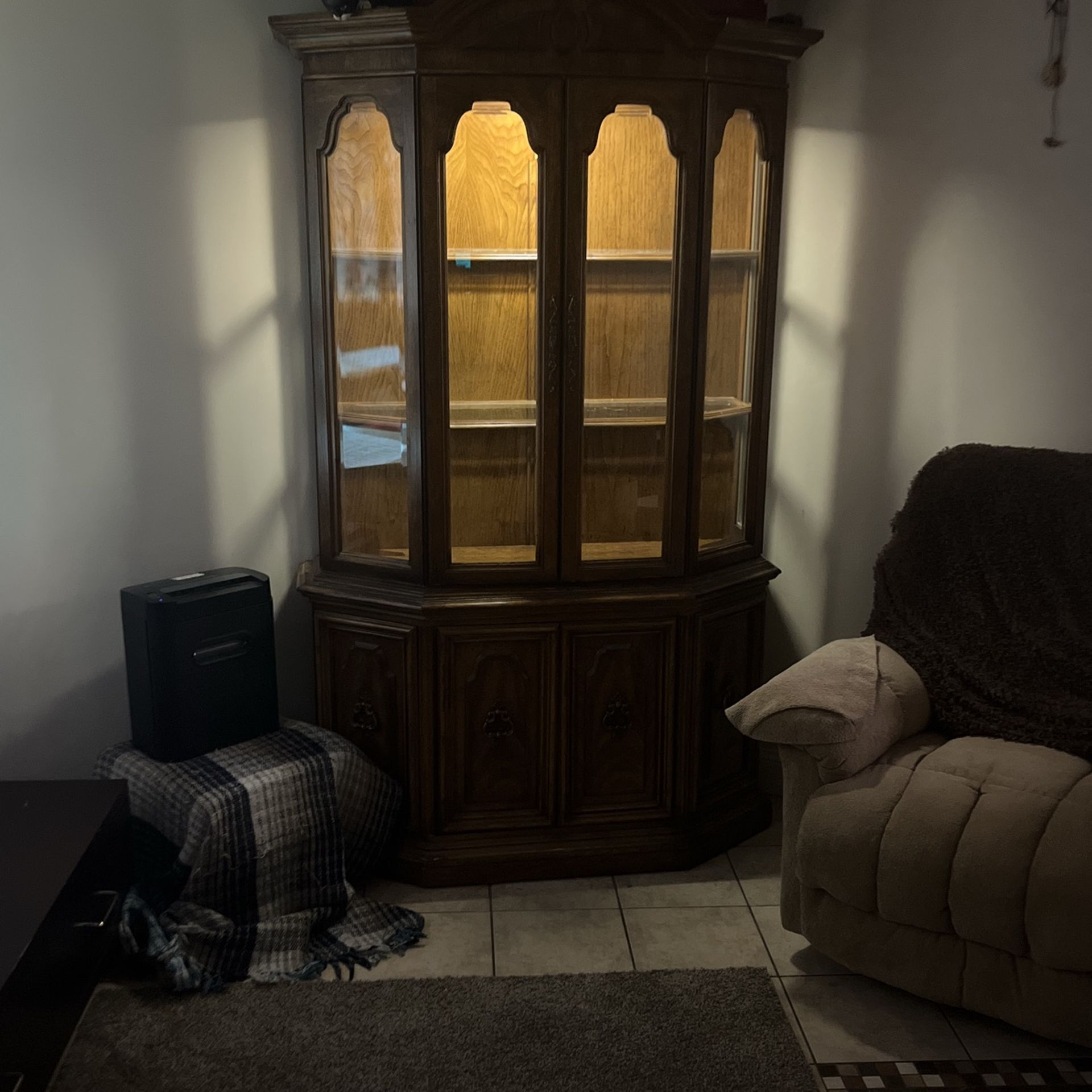 Solid dining room hutch