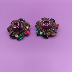 Vtg Weiss Clip On Earrings Signed 