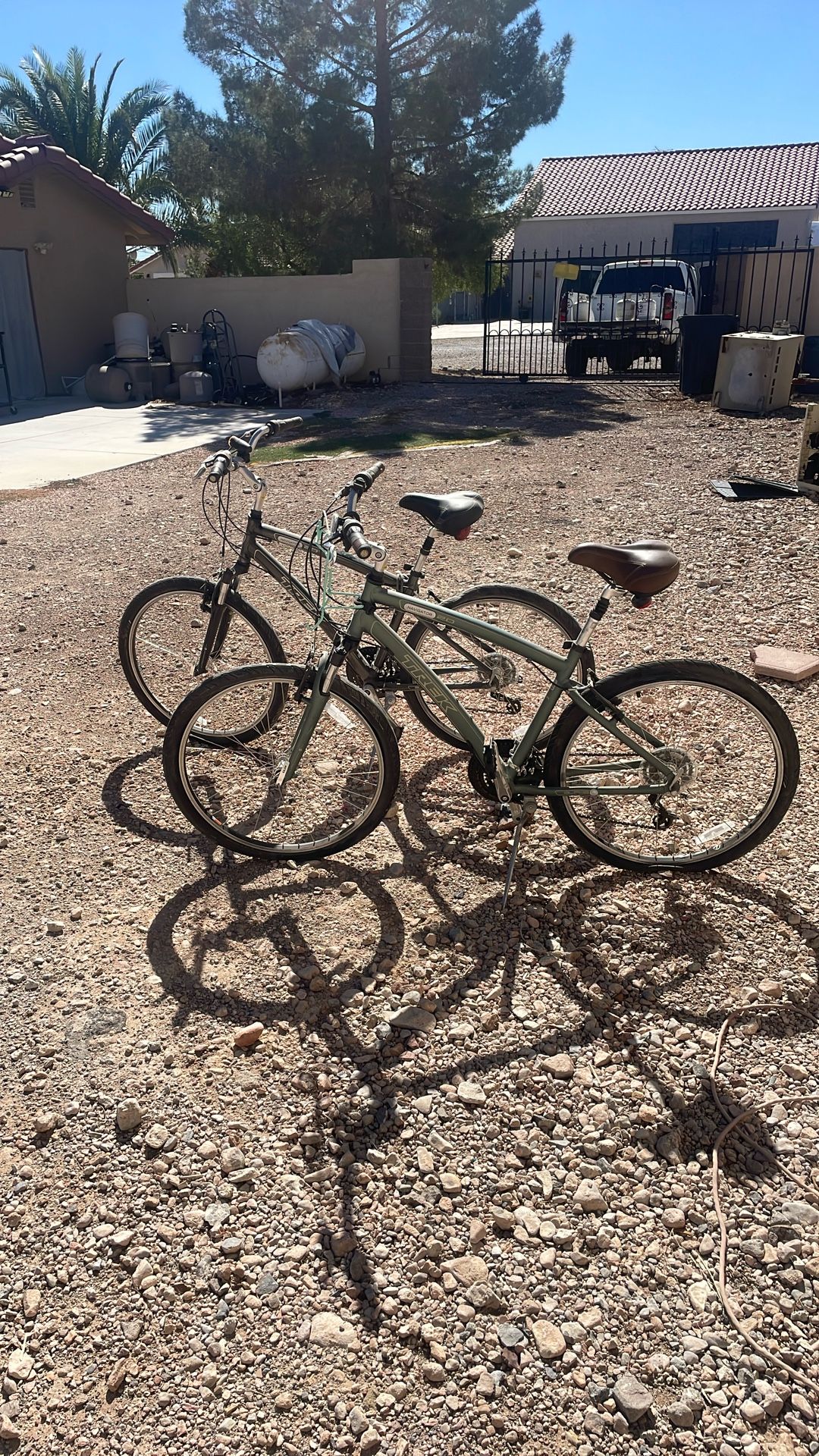 2.0 Trek Navigator Bikes For Sale