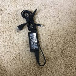 Genuine OEM DELL Inspiron Latitude Vostro 06TM1C PA-12 AC 65W Adapter
