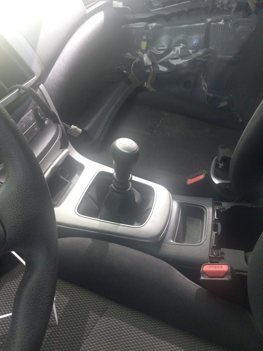 Stick Shift Transmission Nissan Versa 2014