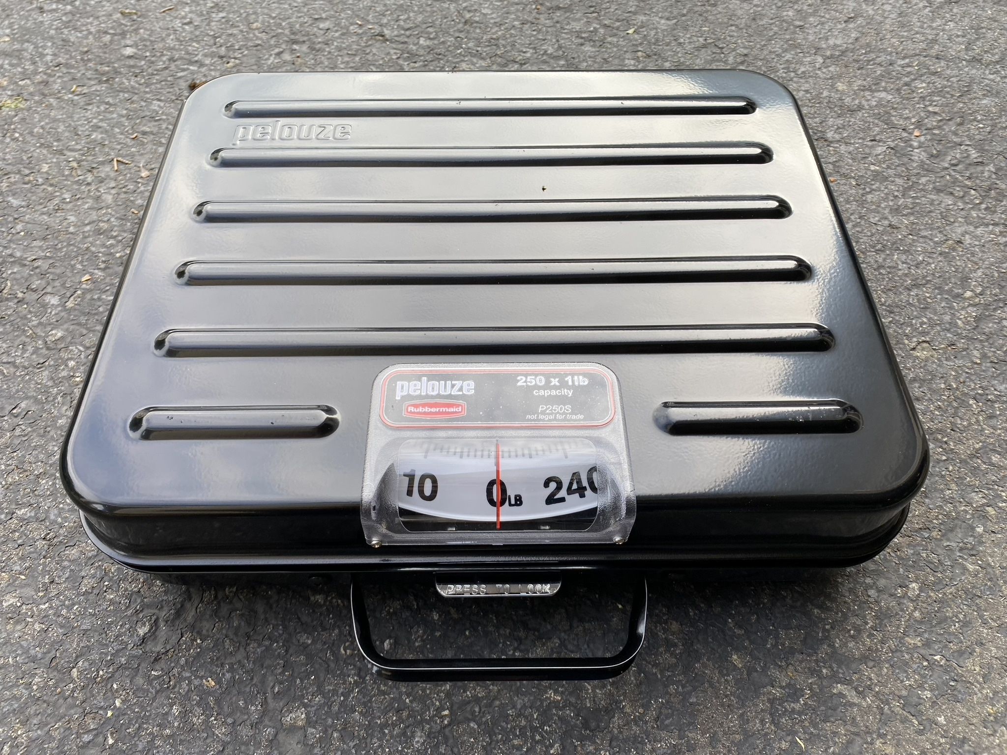 Rubbermaid Pelouze Scale