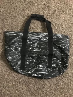 Supreme Ripple Packable Tote Bag Black SS17 for Sale in Fontana