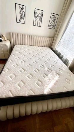 Meridian Furniture Nico Queen Bed + Hybrid Mattress – Cream