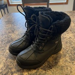 UGG Adirondack III Snow leopard Winter Boots 