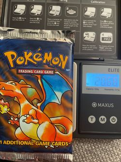 Pokemon Base Set Booster Pack Heavy Charizard Art 1999