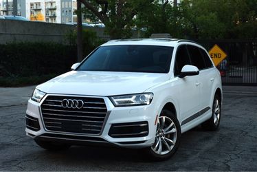 Audi Q7 45 Tfsi Quattro (4 cylinder) 7 Seats 2020