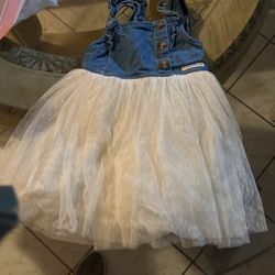 Girls Dress $3.00 2 Y