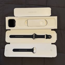 Apple Watch Series 7 - 45mm