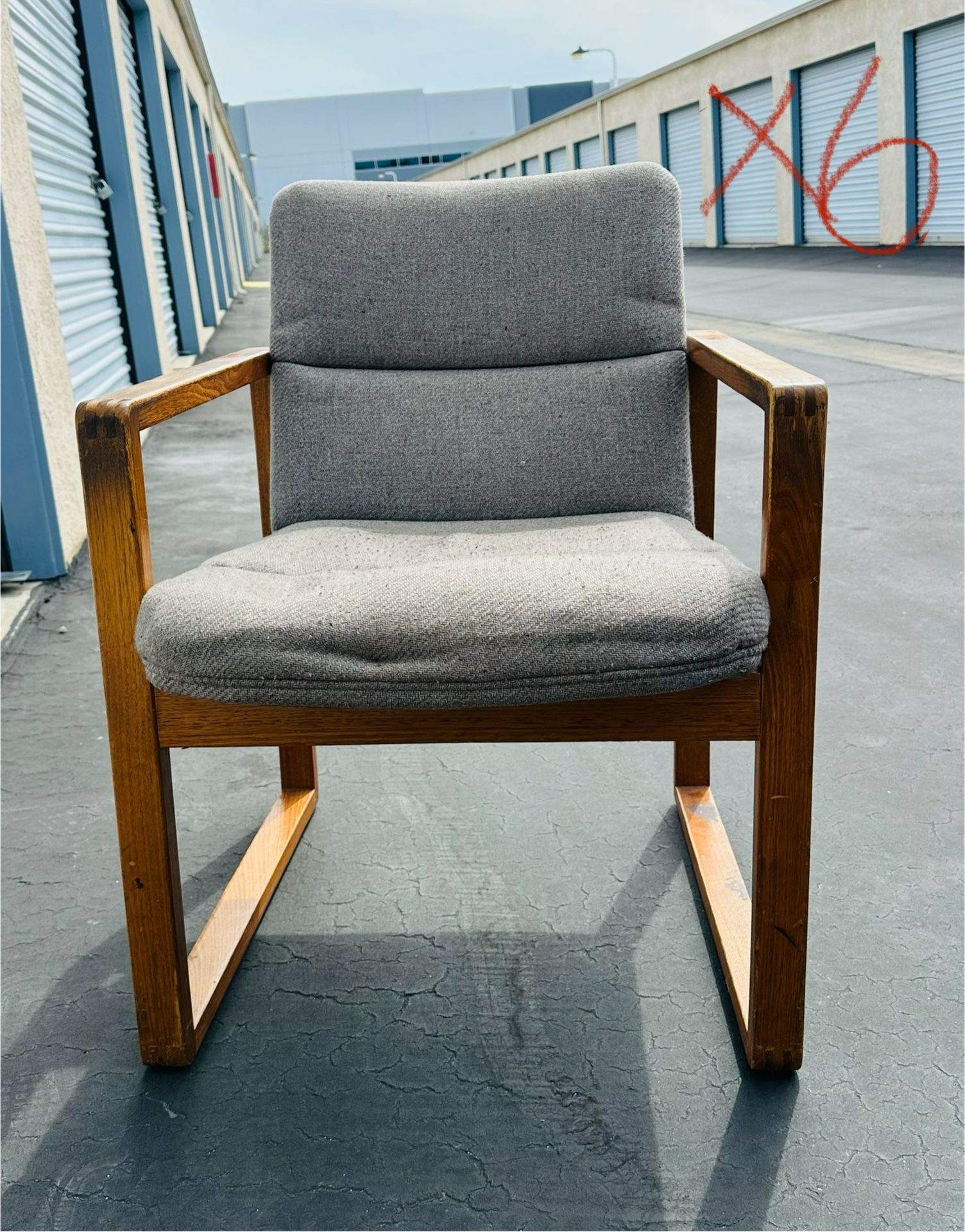 6 Office Chairs